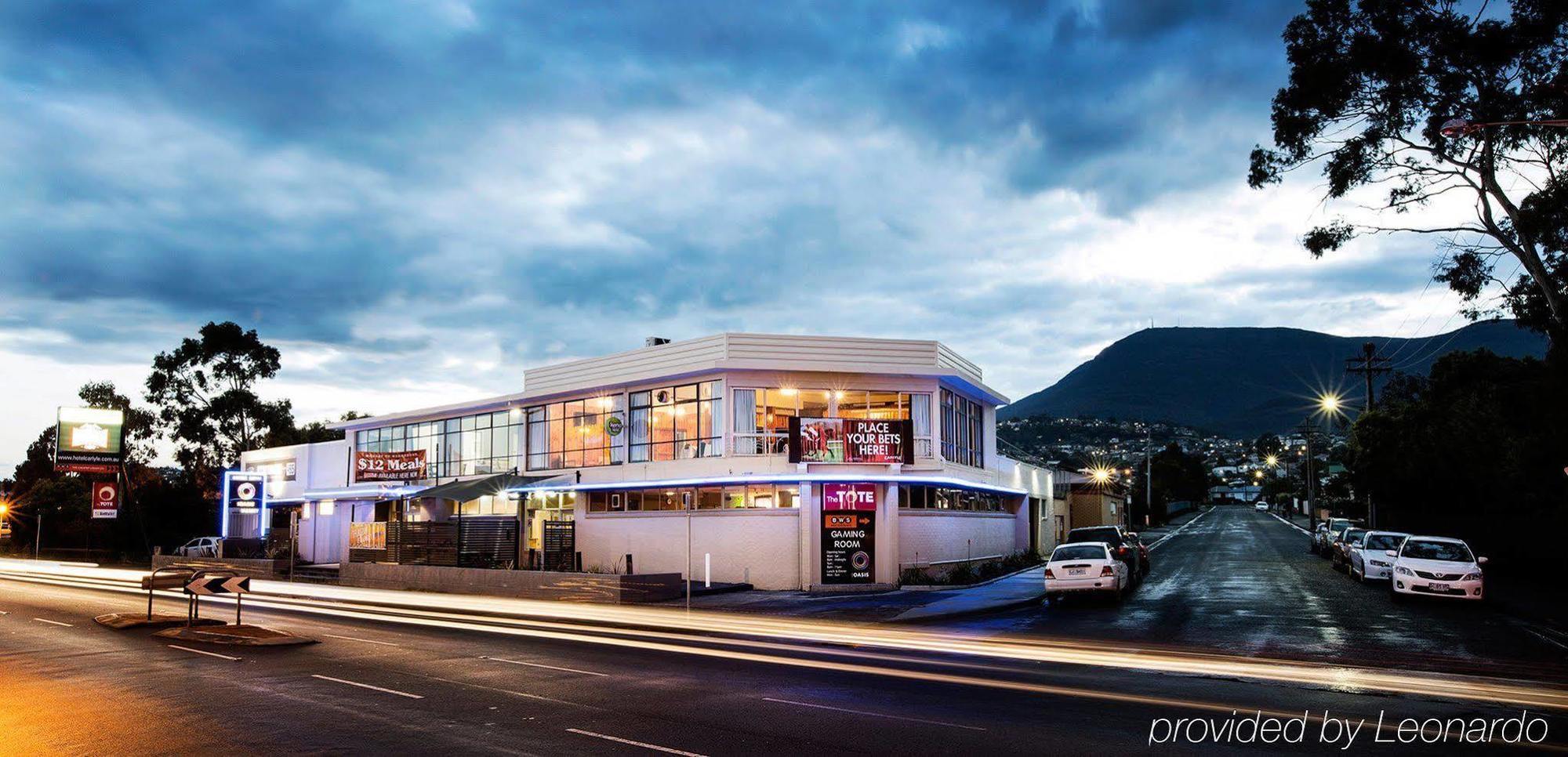 Nightcap At Carlyle Hotel Derwent Park Exteriér fotografie