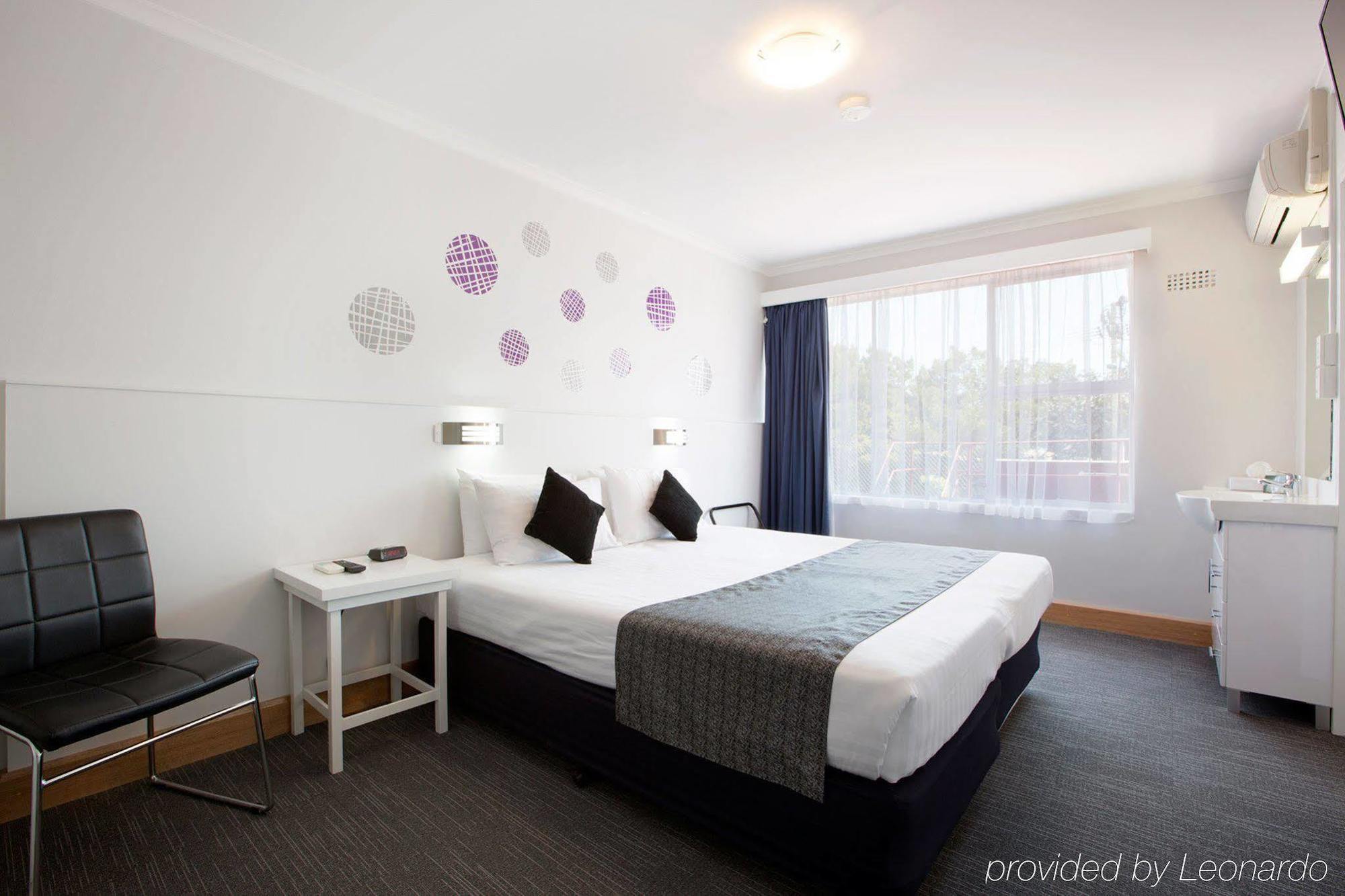 Nightcap At Carlyle Hotel Derwent Park Exteriér fotografie